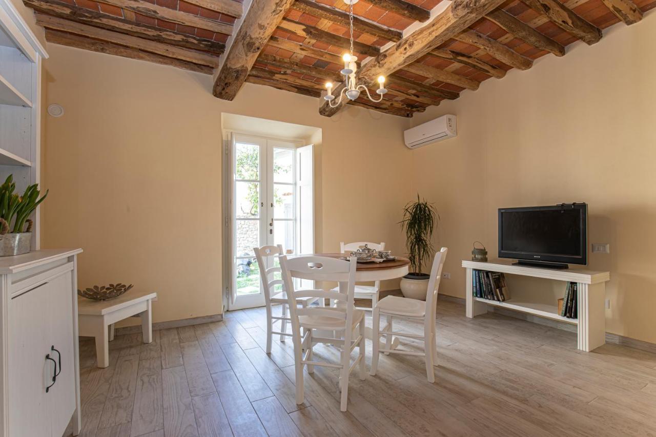 Garden Relays Villa Rosy มาสซาโรซา ภายนอก รูปภาพ