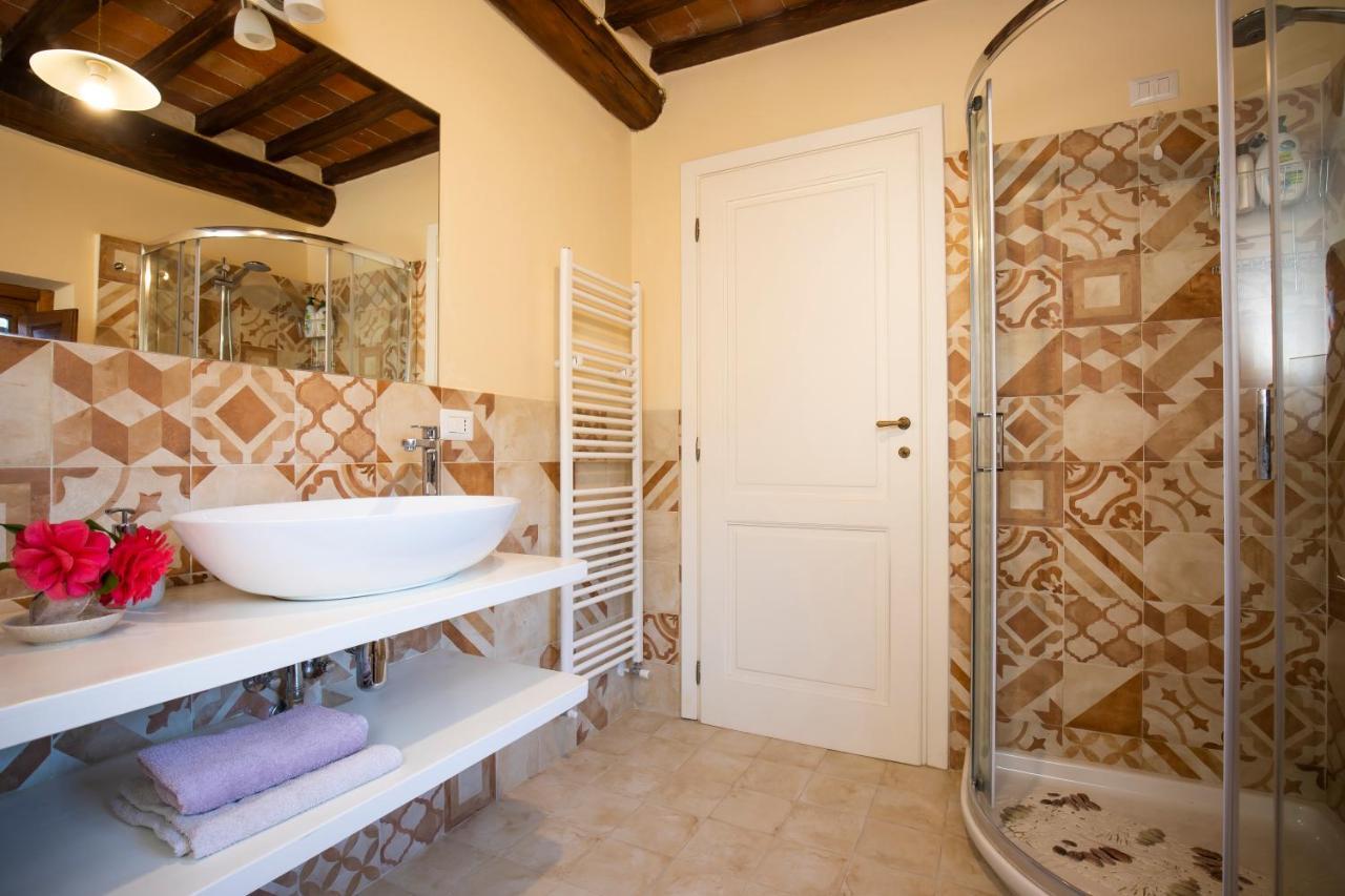 Garden Relays Villa Rosy มาสซาโรซา ภายนอก รูปภาพ